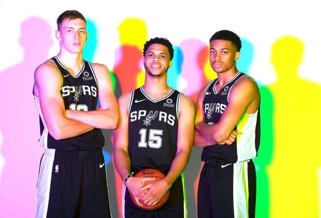 先锋与河道 先锋与河道