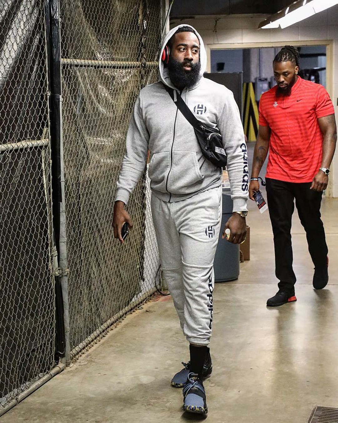 卡罗康等体 卡罗康等体